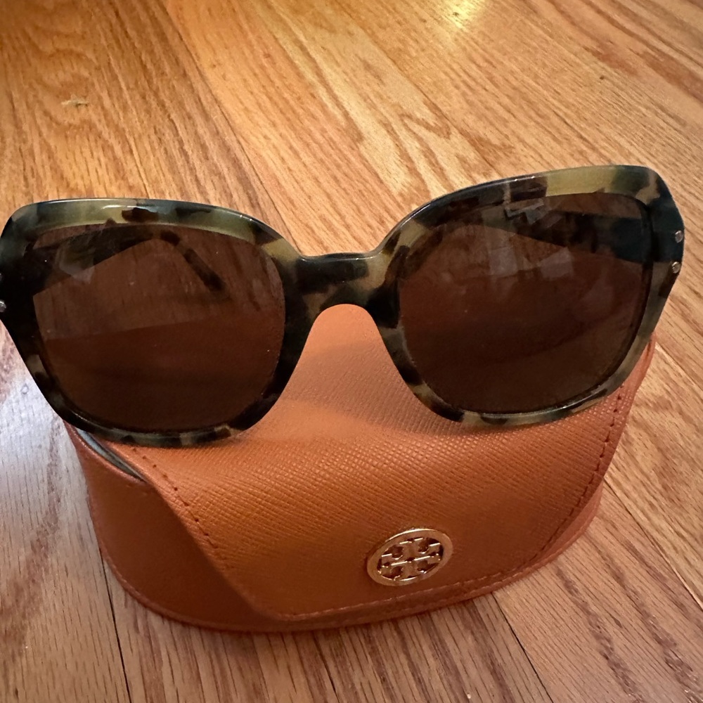 Tori Burch sunglasses with case.